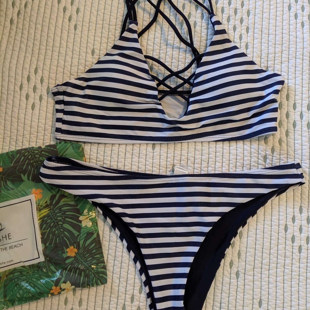 Bikini - Brand New